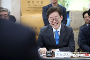 이재명 “이천시민은 경기도의 자부심”…이천 홍보대사 자처