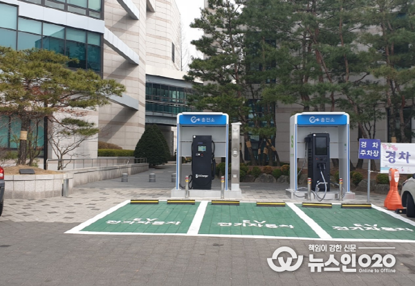 전기자동차 급속 공공충전기