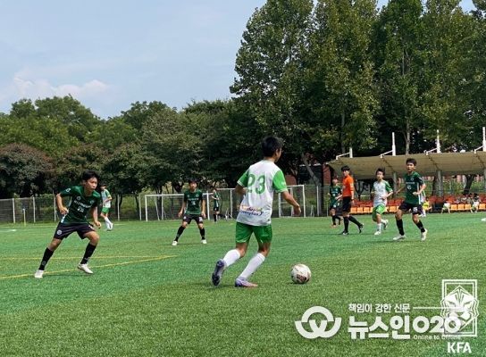 FC경산중등축구클럽과 FC현풍U15의 맞대결