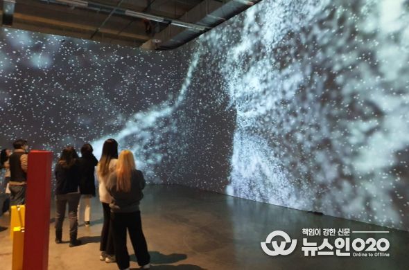 화성ICT생활문화센터, 예술인 창작지원 패키지 공모전 선정 작품 전시회 개최