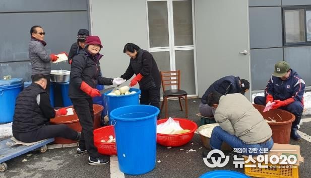 신평택라이온스클럽, 사랑의 ‘김장 김치’ 후원