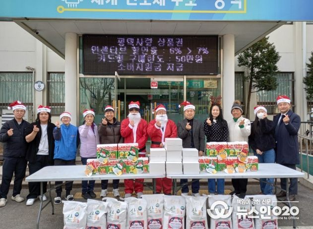 평택시 신평동 지역사회보장협의체, ‘두근두근 크리스마스 선물’ 행사 진행