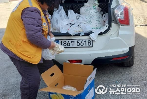 대한적십자 평택 포승봉사회, 두 차례 나눔으로 설 온정 전하다