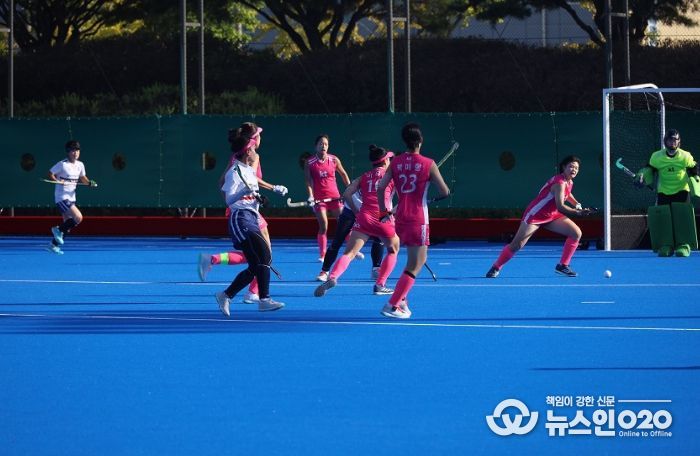 KT sports 직장운동경기부 하키팀(분홍색 선수복) 2025 전국체전 동메달(사진 제공 대한하키협회)/2025년도 직장운동경기부 운영 지원 공모 선정 70,000천 원 국비 지원