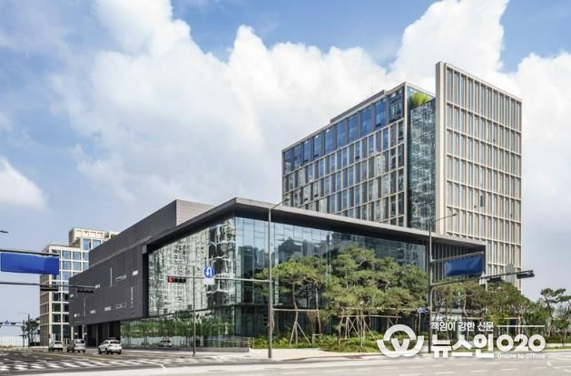 경기시흥 SNU 제약바이오인력양성센터 전경