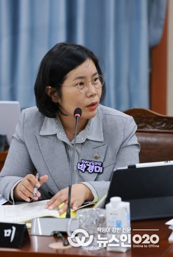 박경미 전남도의원, “광양만권 2차전지 산업클러스터 구상, 실질적 산업 연계전략 필요”