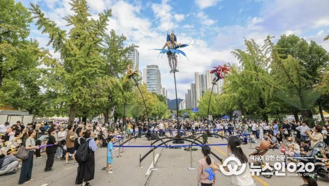 2025년 열린 과천공연예술축제 공연 모습