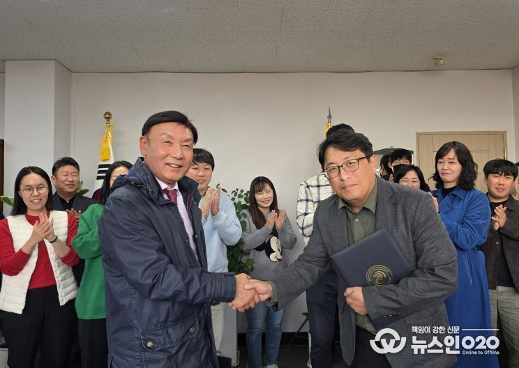 충남역사문화연구원, ‘하후상박’ 담은 따뜻한 노사합의