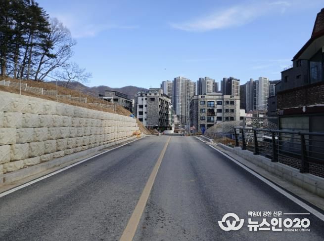 용인특례시 처인구가 모현읍 왕산2리 모산마을 일원에 소로를 개설했다.