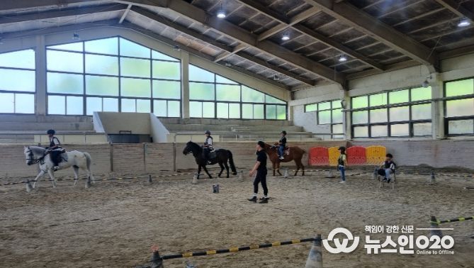 전북특별자치도, 2026년‘ 붉은 말(馬)의 해’ 학생 승마체험 지원사업 본격 추진
