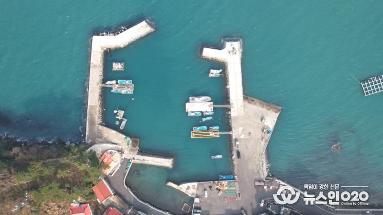 섬종합발전사업 사진-여수 남면 송고마을 방파제 보강공사