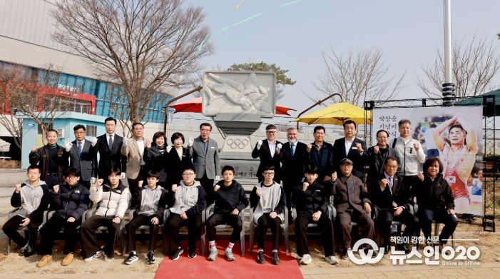 박장순 기념비 이전 제막식 행사