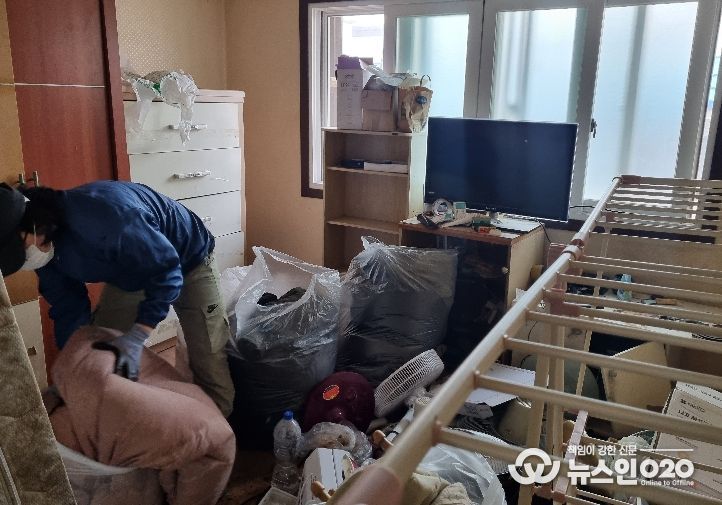 수원시 장안구 연무동, 쓰레기 더미 속 지적장애 부녀(父女) 구했다… ‘깔끄미 사업’ 전개